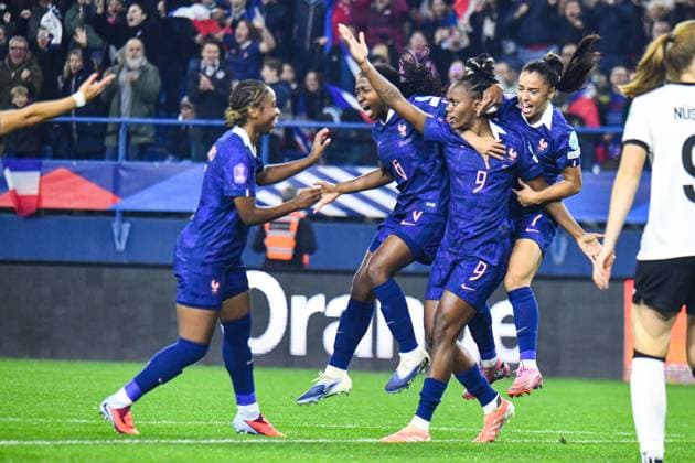 FOOTBALL : France Feminine vs Allemagne Feminine - Ligue des nations - Demi Finale retour - 28 10 2025 Joie des joueuses de l™equipe de france aprÃ s le but de Melvine Malard (France) CaenFrance  Copyright: xBaptistexAutissierx