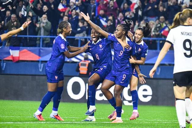 FOOTBALL : France Feminine vs Allemagne Feminine - Ligue des nations - Demi Finale retour - 28 10 2025 Joie des joueuses de l™equipe de france aprÃ s le but de Melvine Malard (France) CaenFrance  Copyright: xBaptistexAutissierx