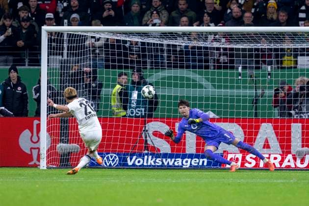 28 10 2025 Football DFB Cup, 2nd round Eintracht Frankfurt Borussia Dortmund at Deutsche Bank Park Ritsu Doan Eintracht Frankfurt shoots over the goal IMPORTANT NOTE In accordance with the regulations of the DFL and the DFB, it is prohibited to use or have used photographs taken in the stadium and or of the match in the form of sequential images and or video-like photo series Copyright: xDavidxInderliedx
