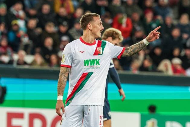 Phillip Tietz 21 FC Augsburg gesticulates, FC Augsburg vs VfL Bochum 1848, Football, Men, DFL, DFB Cup, Season 2025 2026, WWK Arena, Second Round, 28 10 2025 Augsburg Bavaria Germany Copyright: xkolbert-press MartinxAgüerax