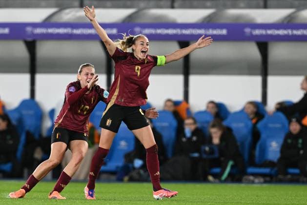 BELGIUM VS IRELAND Tessa Wullaert (9) of Belgium celebrates with Jarne Teulings (19) of Belgium after scoring the 2-0 goal during a women football game between the national teams of the republic of Ireland and Belgium, called the Red Flames for the second leg of the Promotion relegation play-off in the Uefa Womens Nations League 2025, on Tuesday 28 October 2025 in Leuven , BELGIUM . Photo Sportpix David Catry Leuven King Power Stadium BELGIUM  Copyright: xSportpix.bex xDavidxCatryxDavidxCatryx