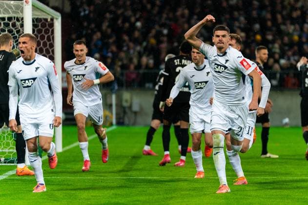 Goal for 1 1 Grischa Proemel TSG 1899 Hoffenheim, 06 , cheers with Albian Hajdari TSG 1899 Hoffenheim, 21 , Tim Lemperle TSG 1899 Hoffenheim, 19 , GER, FC St Pauli vs TSG 1899 Hoffenheim, Football, DFB Pokal, 2nd round, Season 2025 2026, 28 10 2025 DFL REGULATIONS PROHIBIT ANY USE OF PHOTOGRAPHS AS IMAGE SEQUENCES AND OR QUASI VIDEO GER, FC St Pauli vs TSG 1899 Hoffenheim, Football, DFB Pokal, 2nd round, Season 2025 2026, 28 10 2025 Hamburg Copyright: xEibner-Pressefoto MaxxVincenx EP_MVN
