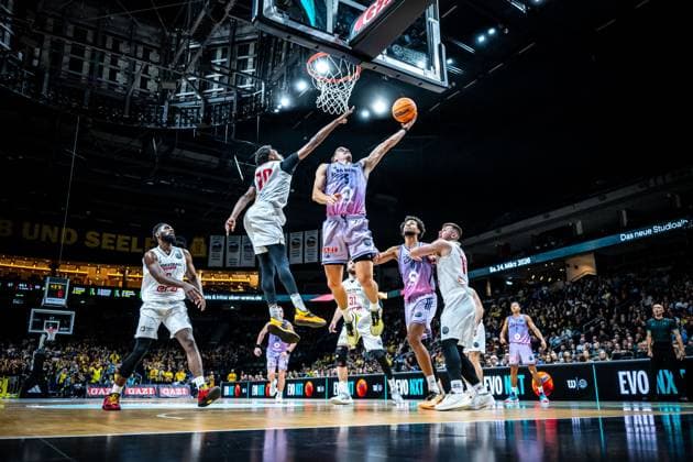 Basketball Berlin 28 10 2025 Season 2025 2026 Basketball Champions League BCL Alba Berlin ERA Basketball Nymburk Sam Griesel Alba Berlin, No 05