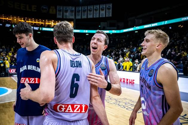 Basketball Berlin 28 10 2025 Season 2025 2026 Basketball Champions League BCL Alba Berlin ERA Basketball Nymburk Justin Bean Alba Berlin, No 34 Malte Delow Alba Berlin, No 06