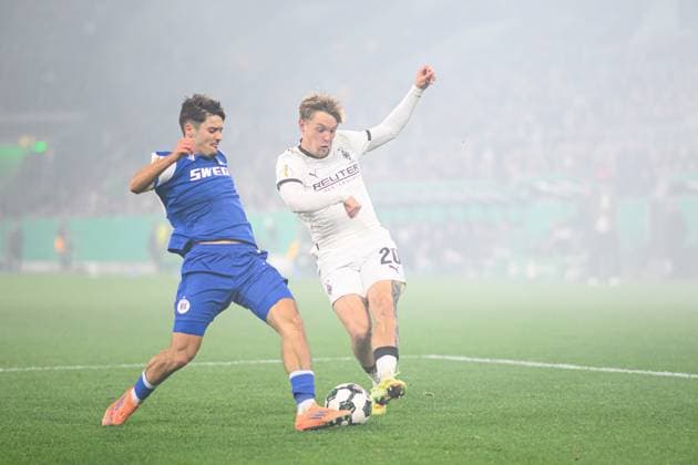MOENCHENGLADBACH, GERMANY - 28 OCTOBER, 2025: Lukas Ullrich - The football match of Germany Cup DFB Pokal Borussia Moenchengladbach vs Karlsruher SC at Borussia Park.  Copyright: xVitaliixKliuievx