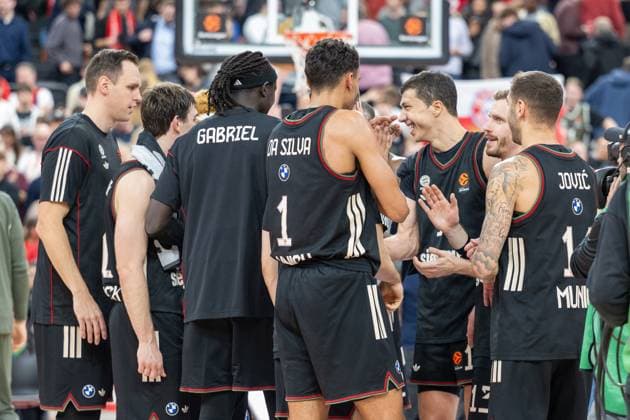 The players of FC Bayern Basketball are happy about the victory , FC Bayern Basketball vs Real Madrid, EuroLeague 7 Matchday, 28 10 2025 Munich Bavaria Germany Copyright: xkolbert-press UlrichxGamelx