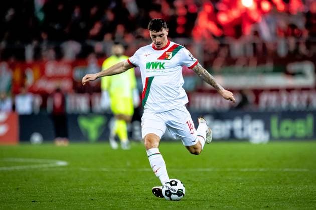 Football, Season 2025 2026, DFB Pokal, WWK Arena Augsburg, 2 Round, FC Augsburg VfL Bochum, 28 10 2025 28 10 2025, Football, Season 2025 2026, DFB Pokal, WWK Arena Augsburg, 2 Round, FC Augsburg VfL Bochum, cropped single image 16 Cedric Zesiger FC Augsburg Photo Lucca Fundel Augsburg WWK Arena Bayern Germany