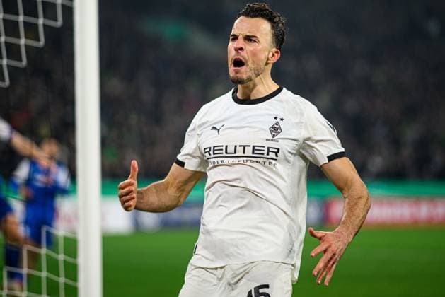 MOENCHENGLADBACH, GERMANY - 28 OCTOBER, 2025: Haris Tabakovic - The football match of Germany Cup DFB Pokal Borussia Moenchengladbach vs Karlsruher SC at Borussia Park.  Copyright: xVitaliixKliuievx