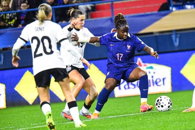 FOOTBALL : France Feminine vs Allemagne Feminine - Ligue des nations - Demi Finale retour - 28 10 2025 Sandy Baltimore (France) Selina Cerci (Allemagne) CaenFrance  Copyright: xBaptistexAutissierx