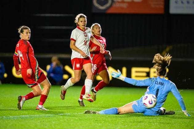 28.10.2025 WALIA , NEWPORT, STADION RODNEY PARADE, PILKA NOZNA KOBIET ( WOMEN S FOOTBALL) MECZ TOWARZYSKI WALIA (WALES - POLAND ) WALIA - POLSKA ¨NZ. NADIA KREZYMAN FOTO RADOSLAW JOZWIAK CYFRASPORT NEWSPIX.PL --- Newspix.pl POLAND OUT!  RA1_4803