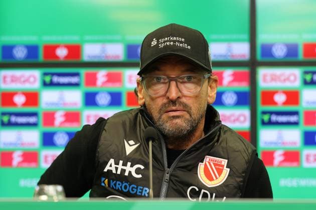 Coach Claus Dieter Wollitz Energie Cottbus Football DFB Pokal 2 Main Round 2025 2026 FC Energie Cottbus RB Leipzig