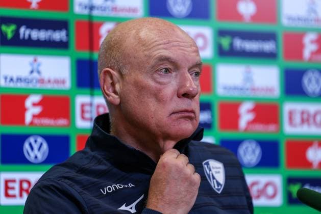 Head coach Uwe Roesler VfL Bochum at the press conference, FC Augsburg vs VfL Bochum 1848, football, men, DFL, DFB Cup, season 2025 2026, WWK Arena, second round, 28 10 2025 Augsburg Bavaria Germany Copyright: xkolbert-press MartinxAgüerax