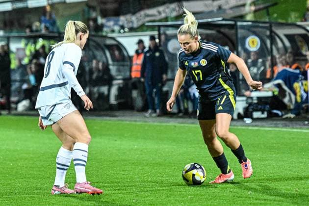 Scotland Women v Switzerland Women International Friendly, Länderspiel, Nationalmannschaft Kirsty Smith of Scotland Women and Nadine Riesen of Switzerland Women during the International Friendly match at KDM Group East End Park, Dunfermline UK Newspapers OUT Copyright: xJamiexJohnstonx FIL-22414-0098
