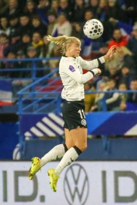 28 10 2025, xgrfx, Soccer UEFA Women s Nations League Semifinal , France Germany v l Lea Schüller German Women s National Team DFL DFB REGULATIONS PROHIBIT ANY USE OF PHOTOGRAPHS as IMAGE SEQUENCES and or QUASI VIDEO Caen
