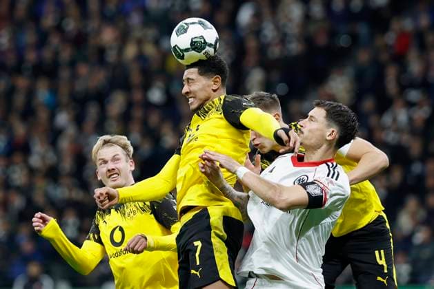 from l Julian Brandt Borussia Dortmund, 10 , Jobe Bellingham Borussia Dortmund, 7 , Nico Schlotterbeck Borussia Dortmund, 4 and Robin Koch Eintracht Frankfurt, 4 , 28 10 2025, Football, DFB Pokal, Eintracht Frankfurt Borussia Dortmund, GER, Frankfurt am Main, Deutsche Bank Park, DFB REGULATIONS PROHIBIT ANY USE OF PHOTOGRAPHS AS IMAGE SEQUENCES AND OR QUASI VIDEO Copyright: HMBxMedia xHeikoxBecker