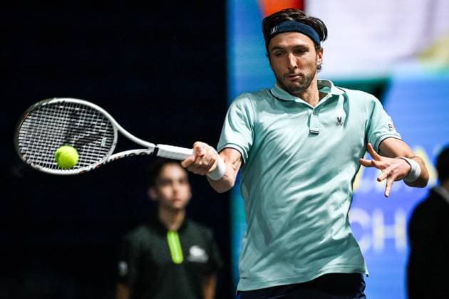 October 29, 2025, Nanterre, France, France: Arthur RINDERKNECH of France during the third day of the Rolex Paris Masters 1000 tennis tournament at Accor Arena on October 29, 2025 in Nanterre near Paris, France. Nanterre France - ZUMAm308 20251029_zsp_m308_009 Copyright: xMatthieuxMirvillex