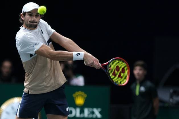 October 29, 2025, Nanterre, Hauts De Seine, France: ARTHUR RINDERKNECH (FRA) returns the ball to VALENTIN VACHEROT (MON) during the second round of Rolex Paris Masters 1000 tournament at La Defense Arena Stadium - Nanterre - France..Vacherot won 6:7 6:3 6:4 Nanterre France - ZUMAp119 20251029_zaf_p119_011 Copyright: xPierrexSteveninx