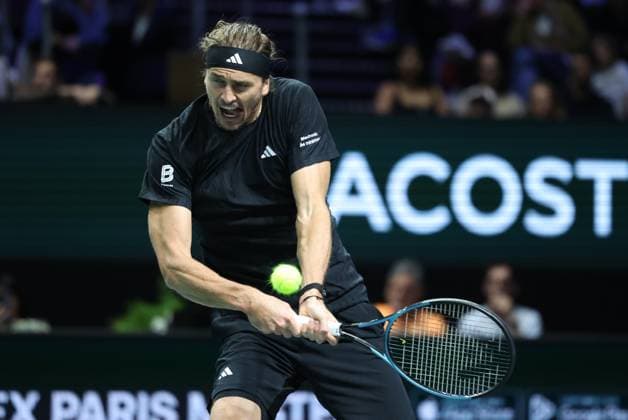 ROLEX PARIS MASTERS TENNIS 2025 Thierry Larret MAXPPP - Nanterre (92) 29 10 2025 Thierry Larret Maxppp. Tennis. Rolex Paris Masters. Paris La Defense, Nanterre (92). Du 25 octobre au 2 novembre 2025. Mercredi 29 octobre 2025. Ugo CARABELLI (ARG) vs Alexander ZVEREV (GER) Nanterre (92) PARIS LA DEFENSE ARENA ILE DE FRANCE FRANCE  Copyright: xMAXPPPxThierryxLarretx TLR202510291801 TLR202510291801