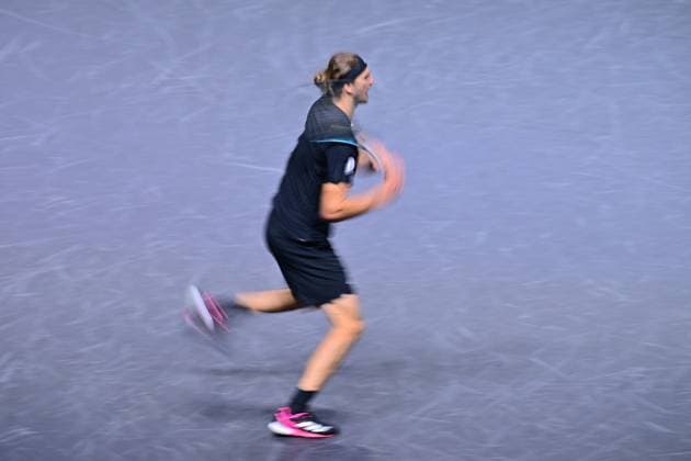 TENNIS : Rolex Paris Masters - Paris - 29 10 2025 Motion blur of Alexander Zverev ( Germany ) during the Rolex Paris Masters at Paris La Defense Arena on October 29, 2025 in Nanterre, France. (Photo by Federico Pestellini PSNewz ) ParisFrance  Copyright: xFedericoxPestellinix