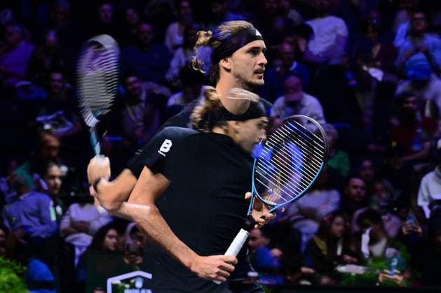 TENNIS : Rolex Paris Masters - Paris - 29 10 2025 Multiple exposure photo of Alexander Zverev ( Germany ) during the Rolex Paris Masters at Paris La Defense Arena on October 29, 2025 in Nanterre, France. (Photo by Federico Pestellini PSNewz ) ParisFrance  Copyright: xFedericoxPestellinix