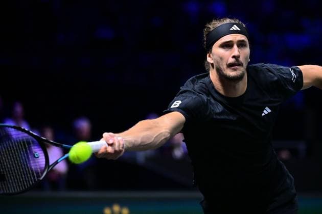 TENNIS : Rolex Paris Masters - Paris - 29 10 2025 Alexander Zverev ( Germany ) during the Rolex Paris Masters at Paris La Defense Arena on October 29, 2025 in Nanterre, France. (Photo by Federico Pestellini PSNewz ) ParisFrance  Copyright: xFedericoxPestellinix
