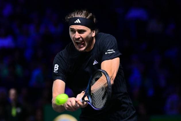 TENNIS : Rolex Paris Masters - Paris - 29 10 2025 Alexander Zverev ( Germany ) during the Rolex Paris Masters at Paris La Defense Arena on October 29, 2025 in Nanterre, France. (Photo by Federico Pestellini PSNewz ) ParisFrance  Copyright: xFedericoxPestellinix