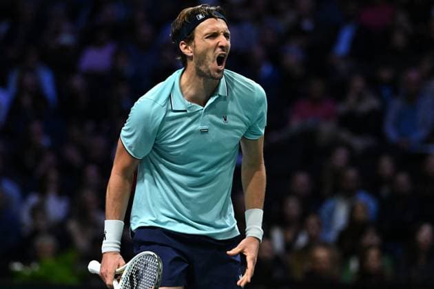 Rolex Paris Master Second Round Arthur Rinderknech (FRA) during his second round at the 2025 Rolex Paris Masters at the U Arena in Paris, FRANCE, on October 29, 2025. Photo by Corinne Dubreuil ABACAPRESS.COM Paris Ile-de-France France  Copyright: xDubreuilxCorinne ABACAx