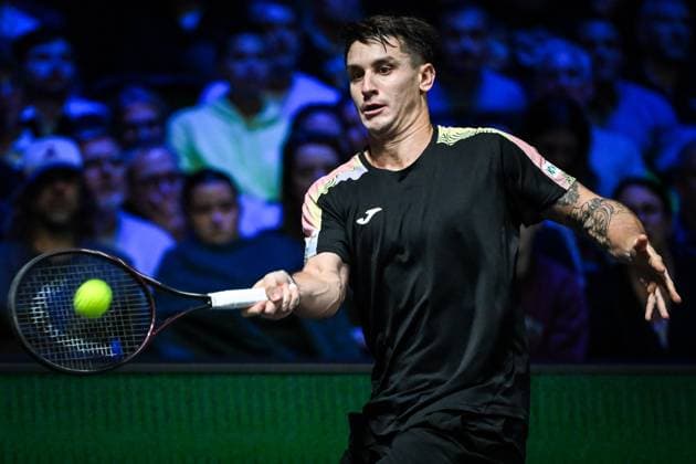 October 29, 2025, Nanterre, France, France: Camilo UGO CARABELLI of Argentina during the third day of the Rolex Paris Masters 1000 tennis tournament at Accor Arena on October 29, 2025 in Nanterre near Paris, France. Nanterre France - ZUMAm308 20251029_zsp_m308_047 Copyright: xMatthieuxMirvillex