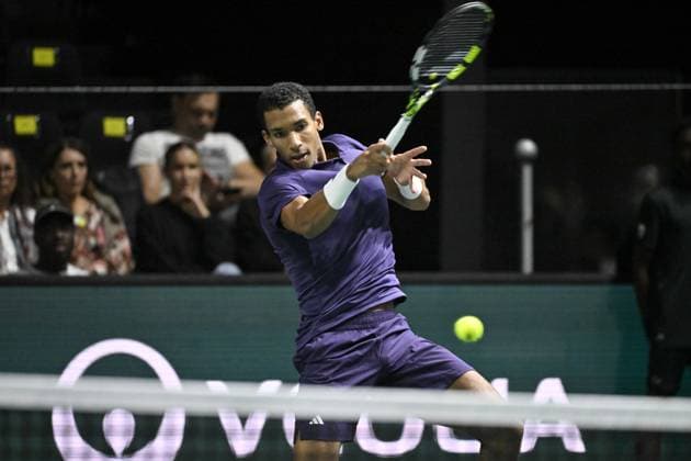 Rolex Paris Masters 2025 - Tennis - ATP, Tennis Herren - Rolex Paris Masters 2025 - Felix Auger Aliassime - Canada ParisFrance  Copyright: xChryslenexCaillaudx xPznewsx