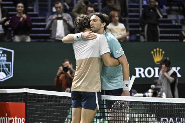 Rolex Paris Masters 2025 - Tennis - ATP, Tennis Herren - Rolex Paris Masters 2025 - Valentin Vacherot - Monaco - Arthur Rinderknech - France - les cousins ParisFrance  Copyright: xChryslenexCaillaudx xPznewsx