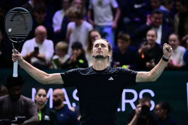 TENNIS : Rolex Paris Masters - Paris - 29 10 2025 Alexander Zverev ( Germany ) celebrates his victory during the Rolex Paris Masters at Paris La Defense Arena on October 29, 2025 in Nanterre, France. (Photo by Federico Pestellini PSNewz ) ParisFrance  Copyright: xFedericoxPestellinix