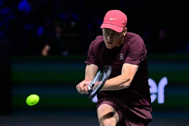 TENNIS : Rolex Paris Masters - Paris - 29 10 2025 Jannik Sinner ( Italy ) during the Rolex Paris Masters at Paris La Defense Arena on October 29, 2025 in Nanterre, France. (Photo by Federico Pestellini PSNewz ) ParisFrance  Copyright: xFedericoxPestellinix