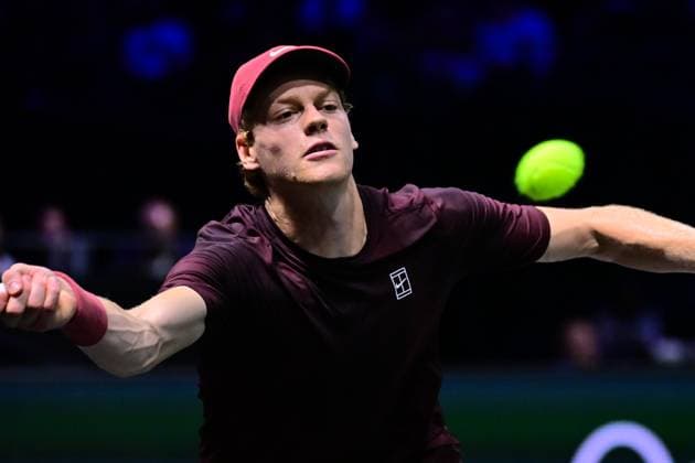 TENNIS : Rolex Paris Masters - Paris - 29 10 2025 Jannik Sinner ( Italy ) during the Rolex Paris Masters at Paris La Defense Arena on October 29, 2025 in Nanterre, France. (Photo by Federico Pestellini PSNewz ) ParisFrance  Copyright: xFedericoxPestellinix