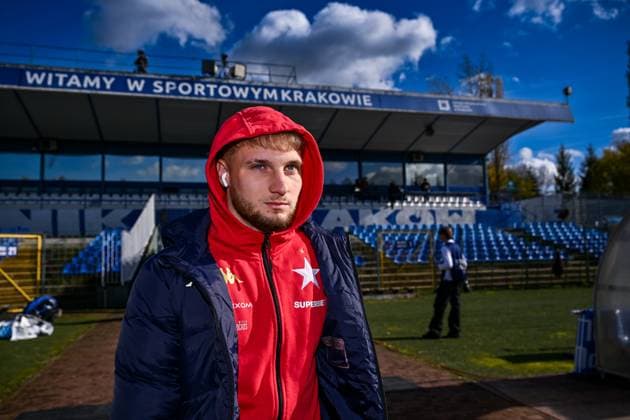 29.10.2025 KRAKOW STADION MIEJSKI UL. PTASZYCKIEGO 4 ( POLAND ) PILKA NOZNA ( FOOTBALL ) STS PUCHAR POLSKI SEZON 2025 2026 ( POLISH CUP 1 16 FINAL ) 1 16 FINALU MECZ HUTNIK KRAKOW - WISLA KRAKOW ( GAME ) NZ KACPER DUDA SYLWETKA FOTO MICHAL STANCZYK CYFRASPORT NEWSPIX.PL --- Newspix.pl POLAND OUT!  20251029CSMS0007