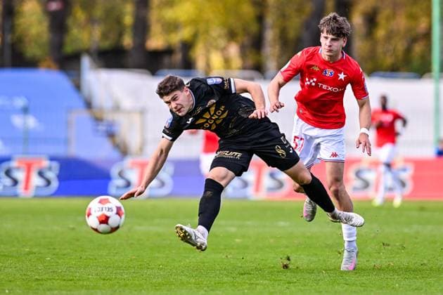 29.10.2025 KRAKOW STADION MIEJSKI UL. PTASZYCKIEGO 4 ( POLAND ) PILKA NOZNA ( FOOTBALL ) STS PUCHAR POLSKI SEZON 2025 2026 ( POLISH CUP 1 16 FINAL ) 1 16 FINALU MECZ HUTNIK KRAKOW - WISLA KRAKOW ( GAME ) NZ SZYMON JOPEK SZYMON KAWALA FOTO MICHAL STANCZYK CYFRASPORT NEWSPIX.PL --- Newspix.pl POLAND OUT!  20251029CSMS0042