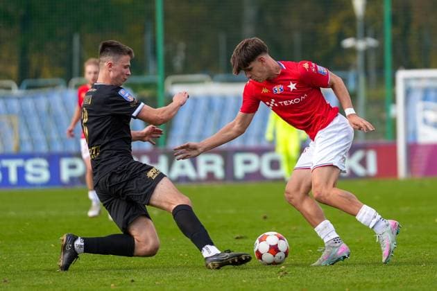 Pilka nozna STS Puchar Polski sezon 2025 2026 kolejka mecz: Hutnik Krakow - Wisla Krakow --- Football STS Polish Cup season 2025 2026 round match: Hutnik Krakow - Wisla Krakow nz. Szymon Kawala Fot. Igor Zadecki Arena Akcji NEWSPIX.PL --- newspix.pl POLAND OUT! 