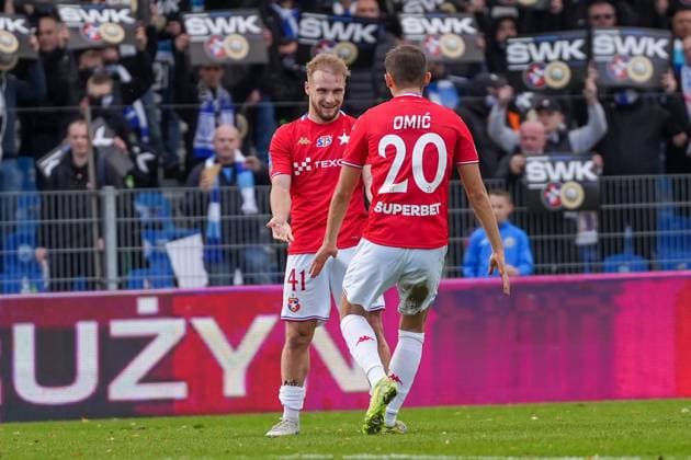 Pilka nozna STS Puchar Polski sezon 2025 2026 kolejka mecz: Hutnik Krakow - Wisla Krakow --- Football STS Polish Cup season 2025 2026 round match: Hutnik Krakow - Wisla Krakow nz. Kacper Duda Fot. Igor Zadecki Arena Akcji NEWSPIX.PL --- newspix.pl POLAND OUT! 