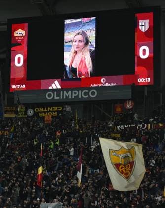 October 29, 2025, Rome, ITALY: A picture of late Beatrice Bellucci is displayed on a huge screen prior the Italian Serie A soccer match between AS Roma and Parma at the Olimpico stadium in Rome, Italy, 29 October 2025. ANSA ETTORE FERRARI Serie A - AS Roma Vs Parma  - ZUMAa110 20251029_zaf_a110_009 Copyright: xEttorexFerrarix