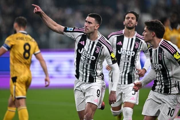 Cm Torino 29 10 2025 - campionato di calcio serie A Juventus-Udinese foto Cristiano Mazzi Image nella foto: esultanza gol Dusan Vlahovic 