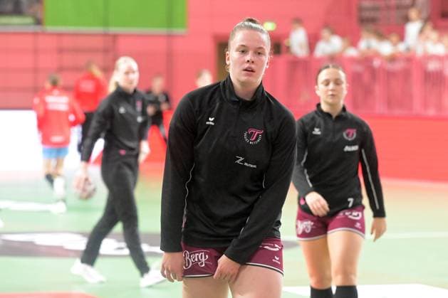 Ida Petzold TusSies Metzingen, 08 TusSies Metzingen vs HSG Bensheim Auerbach, Handball, Alsco HBF, 5 League Matchday, Season 2025 2026, 29 10 2025 TusSies Metzingen vs HSG Bensheim Auerbach, Handball, Alsco HBF, 5 League Matchday, Season 2025 2026, 29 10 2025 Tuebingen Copyright: xEibner-Pressefoto TobiasxBaurx EP_TBR
