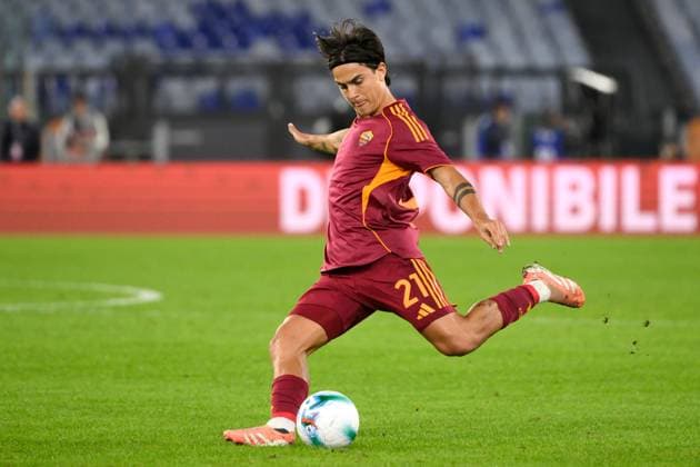 Paulo Dybala of AS Roma in action during the Serie A 2025 2026 football match between AS Roma and Parma Calcio 1913 at Stadio Olimpico in Rome (Italy), October 29, 2025. AndreaxStaccioli