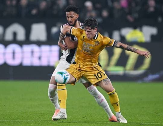 Cm Torino 29 10 2025 - campionato di calcio serie A Juventus-Udinese foto Cristiano Mazzi Image nella foto: Nicolo Zaniolo-Lloyd Kelly 