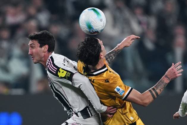 Cm Torino 29 10 2025 - campionato di calcio serie A Juventus-Udinese foto Cristiano Mazzi Image nella foto: Andrea Cambiaso-Nicolo Zaniolo 