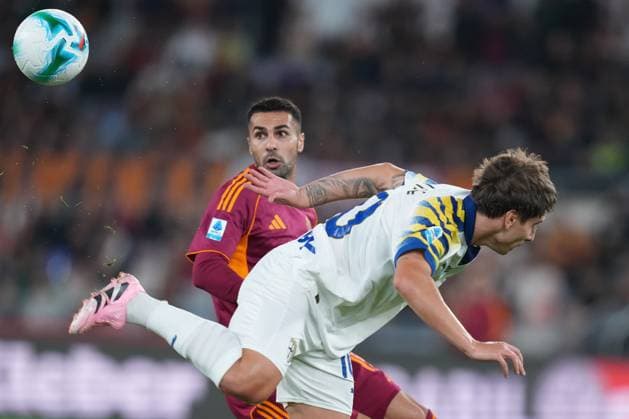 Roma™s Zeki Celik during the Serie A EniLive soccer match between Roma and Parma at the Rome s Olympic stadium, Italy - Wednesday October 29, 2025 - Soccer ( Photo by Alfredo Falcone LaPresse )  Copyright: xAlfredoxFalcone LaPressex