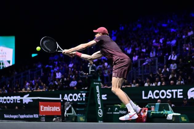 TENNIS : Rolex Paris Masters - Paris - 29 10 2025 Jannik Sinner ( Italy ) during the Rolex Paris Masters at Paris La Defense Arena on October 29, 2025 in Nanterre, France. (Photo by Federico Pestellini PSNewz ) ParisFrance  Copyright: xFedericoxPestellinix