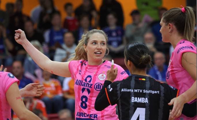 Stuttgart , Volleyball Bundesliga Allianz MTV Stuttgart vs Dresdner SC , Eleanor Holthaus Allianz