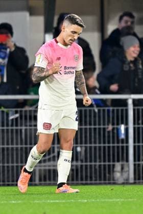 Paderborn, Home Deluxe Arena, 29 10 25, GER, Herren, DFB Pokal, 2 Runde, Saison 2025 2026, SC Paderborn 07 Bayer 04 Leverkusen Bild Alejandro GRIMALDO Leverkusen jubilates after his goal to 0 1 DFB regulations prohibit any use of photographs as image sequences and or quasi video Nordrhein Westfalen Germany