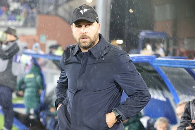 ComoÕs VeronaÕs head coach Paolo Zanetti during the Serie A soccer match between Como and Verona at the Giuseppe Sinigaglia stadium in Como, north Italy - October 29, 2025 - Soccer.  Copyright: xAntonioxSaiai LaPressex