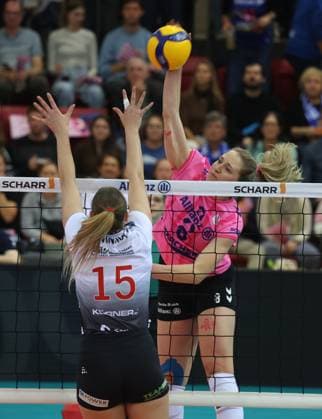 Stuttgart , Volleyball Bundesliga Allianz MTV Stuttgart vs Dresdner SC , Eleanor Holthaus Allianz