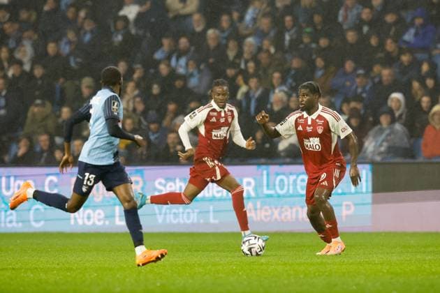 Le Havre Athletic Club v Stade Brestois 29 - Ligue 1 McDonald s 2025 2026 07 Junior DINA EBIMBE (sb29) during the Ligue 1 McDonald s match between Le Havre and Brest at Stade Oceane on October 29, 2025 in Paris, France. Paris France  Copyright: xFEPx 776348175